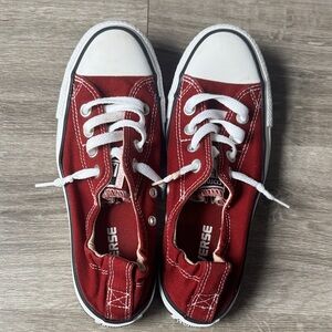 Converse AllStar Sneakers in Red and White
